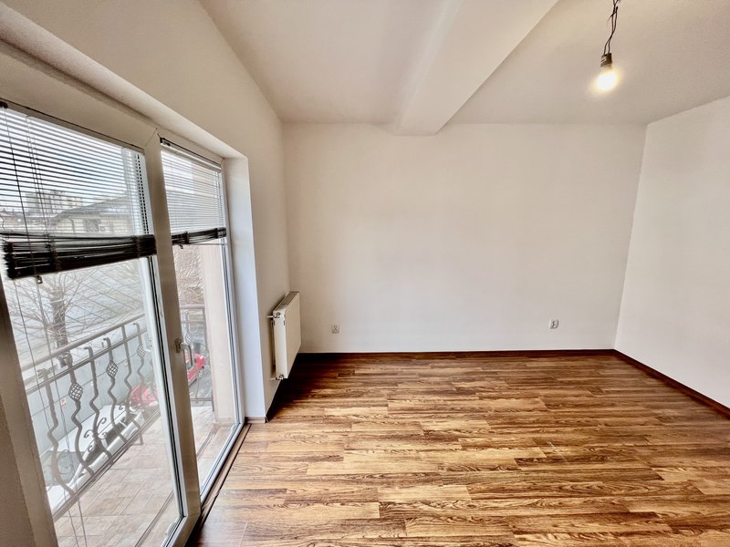 Piata Iancului, spatiu tip duplex 6 camere, vila noua (P+3), etaj 2-3/3.